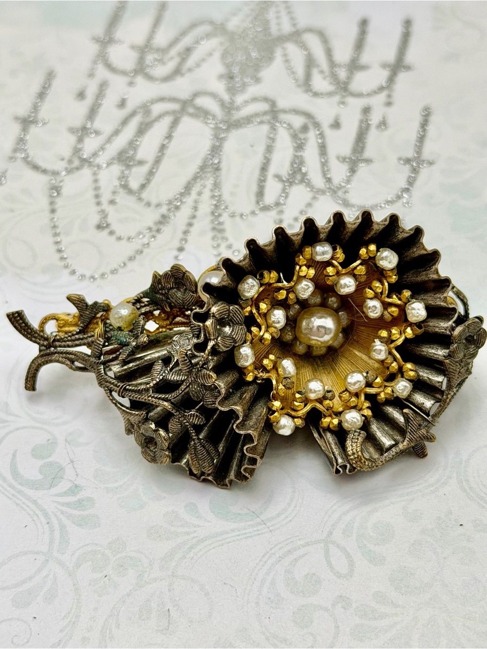 🐈⬛🐈⬛50%off Vintage Miriam Haskell Brooch #cz501